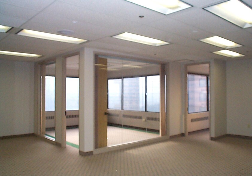 More Photos Of 1350 Main St, Springfield Office For Lease