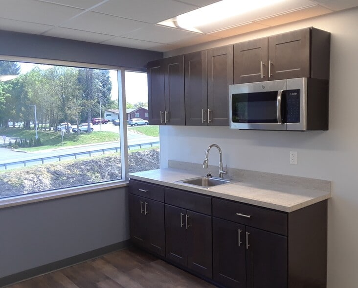 More Photos Of 205 Grandview Ave, Camp Hill Medical For Lease