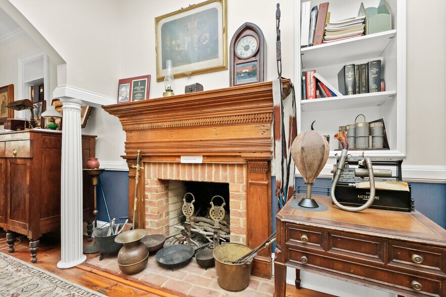 More Photos Of 3127-3129 Whitney Ave, Hamden Office For Sale