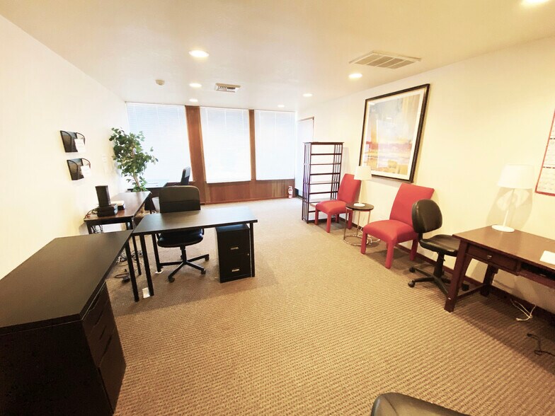 More Photos Of 888 W 2nd St, Reno Office For Lease