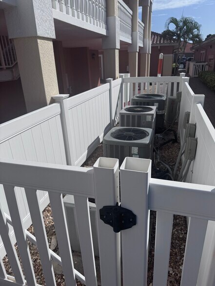 More Photos Of 3400 Tamiami Trl, Port Charlotte Medical For Sale