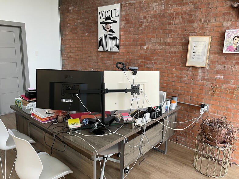 More Photos Of 2840 S Bryan Ave, Fort Worth Warehouse For Lease