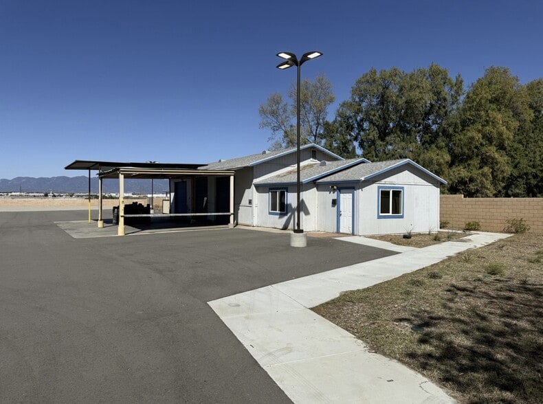 More Photos Of 19792 El Rivino Rd, Riverside Land For Lease