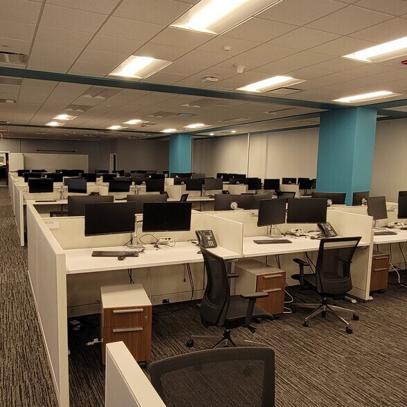 More Photos Of 500 Economy Ct, Freeport Office For Lease