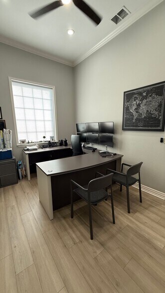 More Photos Of 7000 Parkwood Blvd, Frisco Office For Lease