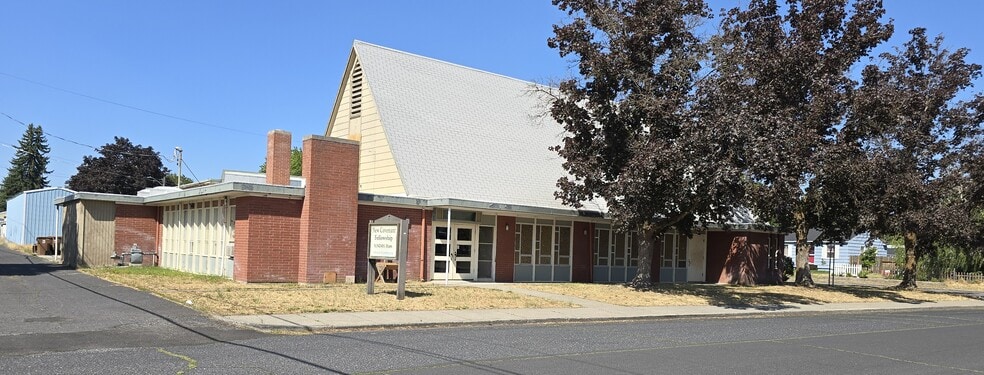 More Photos Of 5109 N Adams St, Spokane Office For Sale