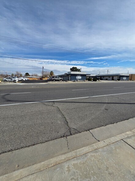 More Photos Of 44262 Division St, Lancaster Office Residential For Sale