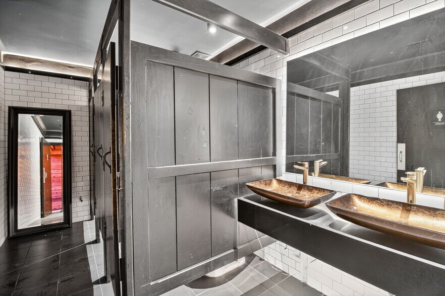 More Photos Of 1200-1210 Washington Ave, Miami Beach, Miami Beach Storefront Retail Office For Lease