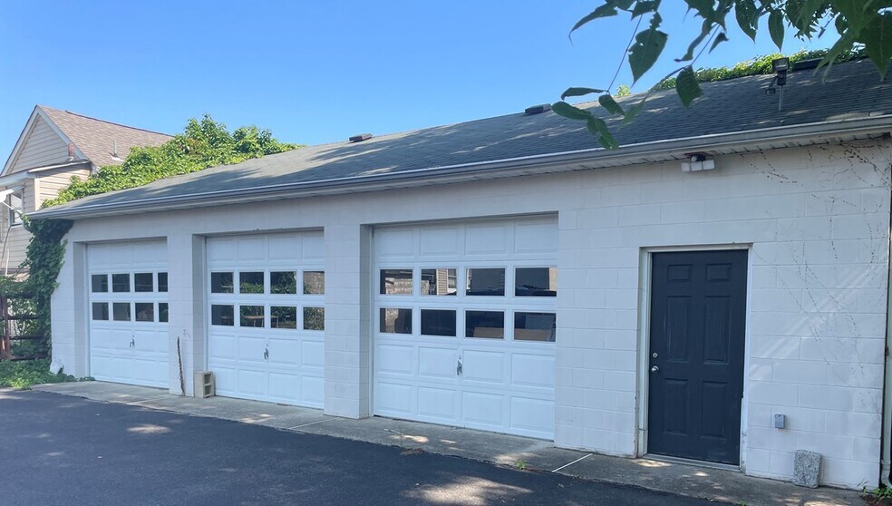 More Photos Of 1321 6th Ave, Neptune City Office For Sale