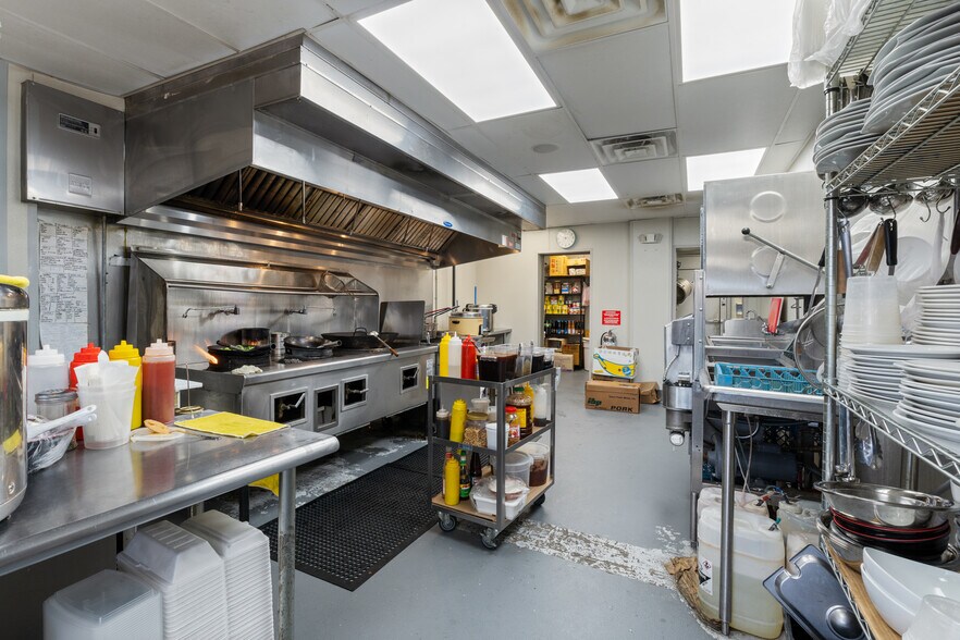 More Photos Of 403 Highway 412 W, Siloam Springs Restaurant For Sale