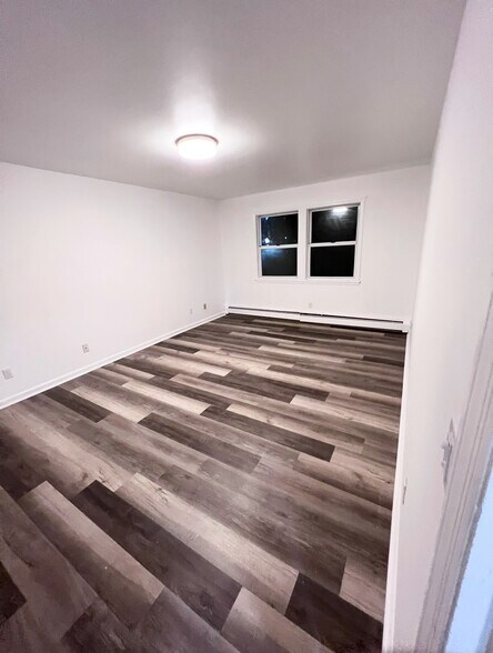 More Photos Of 2412 Boston Post Rd, Larchmont Apartments For Sale