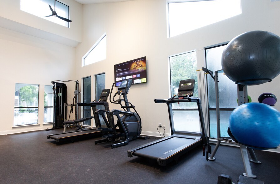 More Photos Of 4328 Duck Creek Dr, Garland Apartments For Sale