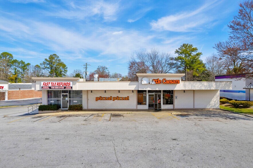 More Photos Of 999 Big a Rd, Toccoa Restaurant For Sale