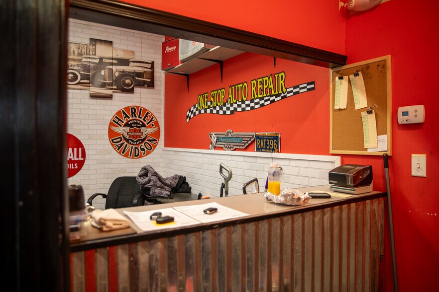 More Photos Of 2098 Bay Rd, Milford Industrial For Sale