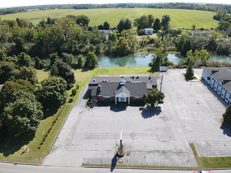 More Photos Of 1978 Route 5 & 20, Waterloo Township Restaurant For Lease