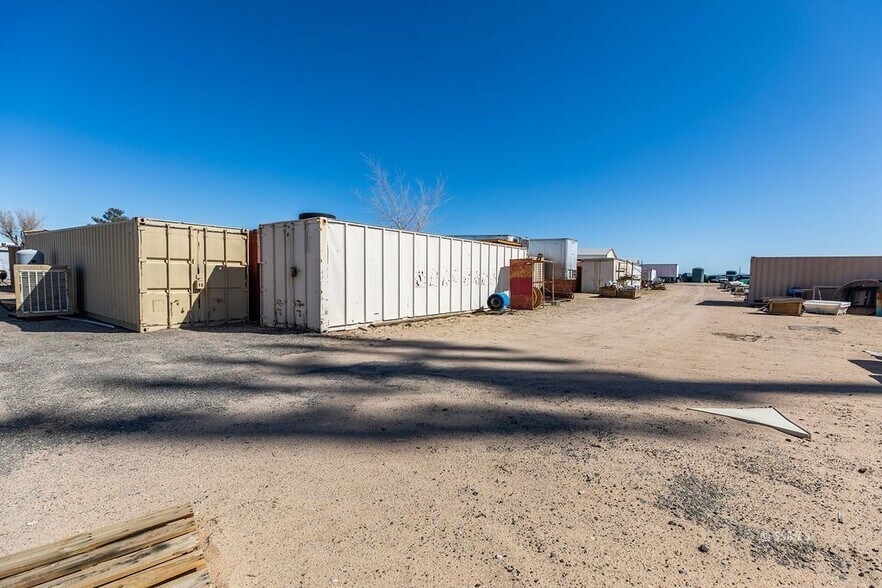 More Photos Of 6259 Hwy 178, Inyokern Freestanding For Sale