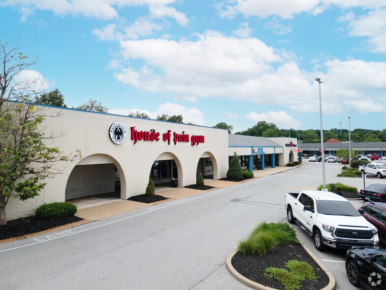 More Photos Of 12626-12676 Dorsett Rd, Maryland Heights Unknown For Lease