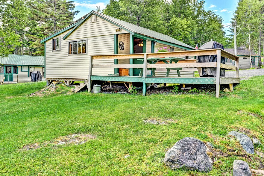 More Photos Of 15 Lower Wilson Pond Rd, Greenville Specialty For Sale