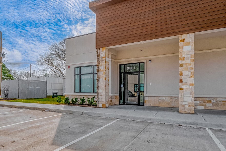 Primary Photo Of 18707 Mueschke Rd, Cypress Office For Sale