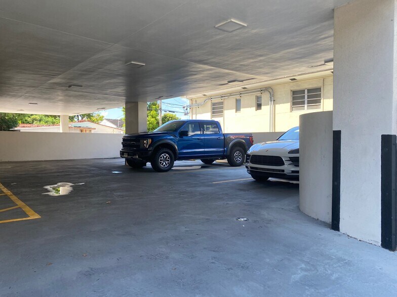 More Photos Of 2350 Coral Way, Coral Gables Medical For Sale