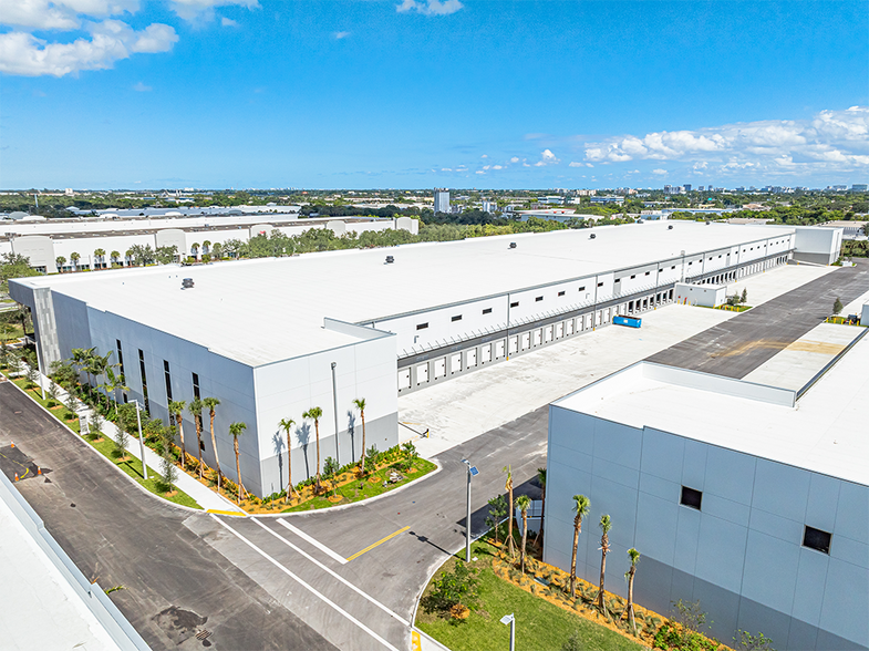 More Photos Of 311 Racetrack Loop, Pompano Beach Unknown For Lease