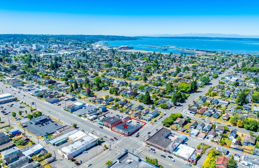 More Photos Of 1902-1906 Broadway Ave, Everett Storefront For Sale