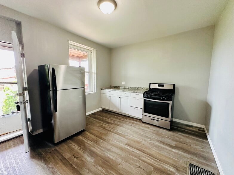 More Photos Of 2208 Woodstock Ave, Pittsburgh Specialty For Sale