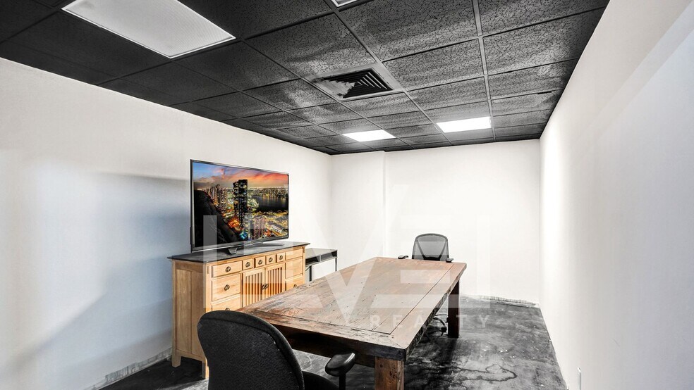 More Photos Of 3015 N Ocean Blvd, Fort Lauderdale Apartments For Sale