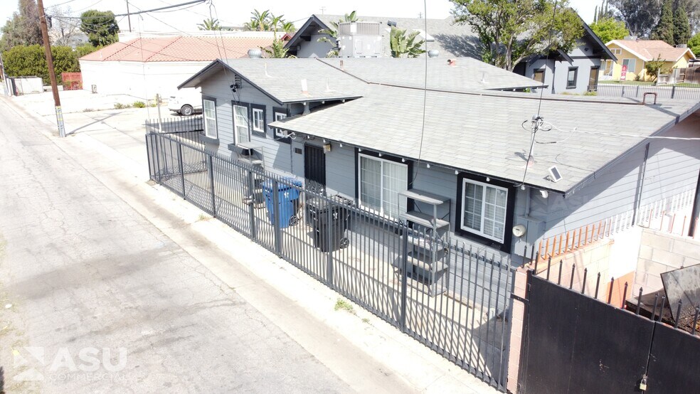 More Photos Of 1215 L St, Bakersfield Loft Creative Space For Sale