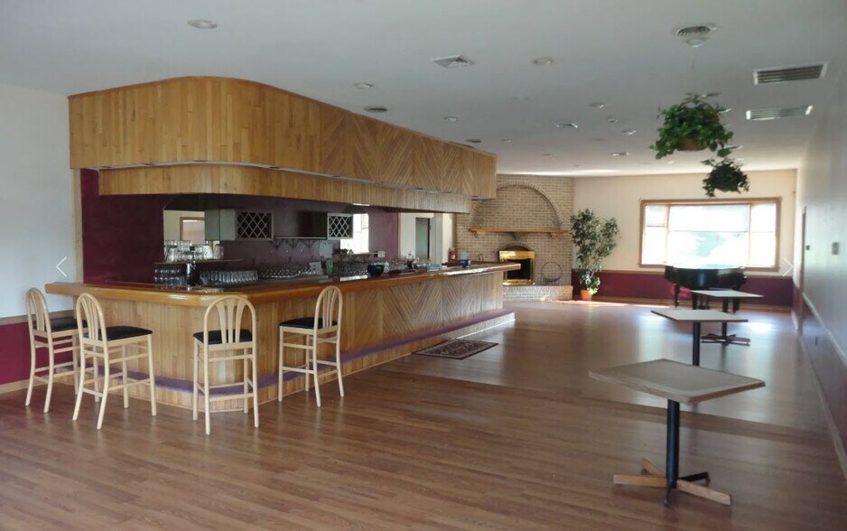 More Photos Of 4166 Lower Saucon Rd, Hellertown Specialty For Sale