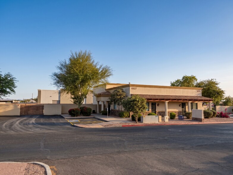 More Photos Of 6927 E Parkway Norte, Mesa Warehouse For Sale