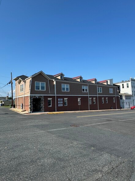 Primary Photo Of 415 Pennington Ave, Havre De Grace Office For Sale