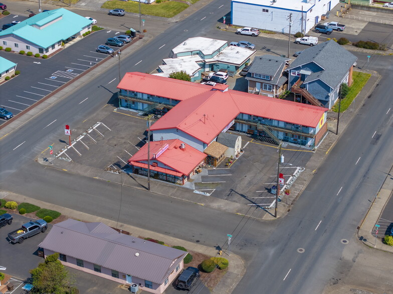 More Photos Of 815 Main Ave, Tillamook Hotel For Sale