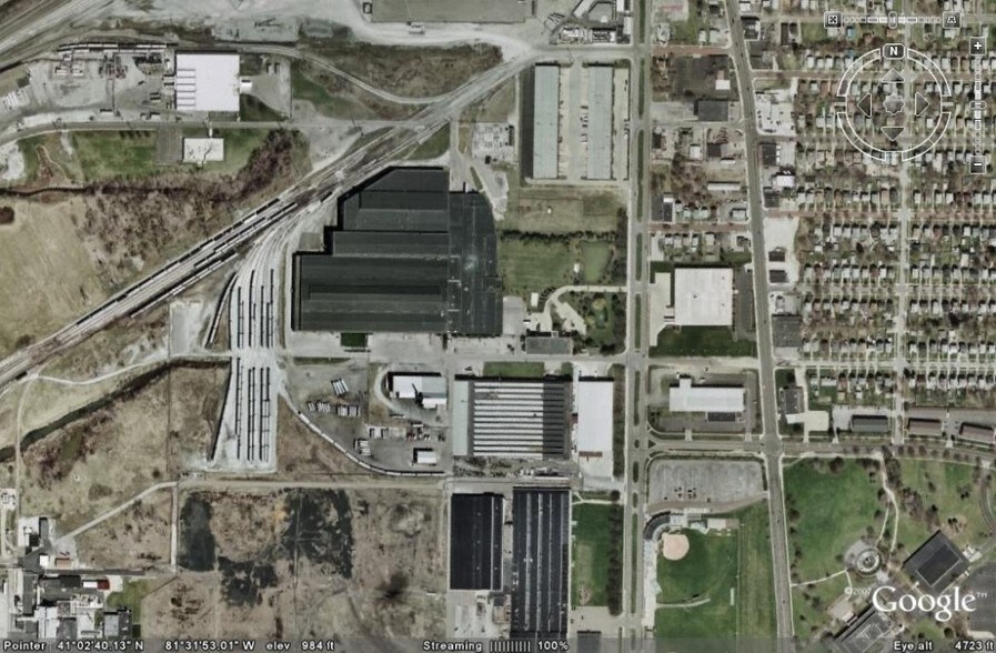 More Photos Of 1564 Firestone Pky, Akron Warehouse For Lease