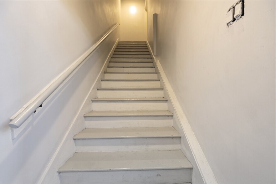 More Photos Of 325 E 14th St, Long Beach Apartments For Sale