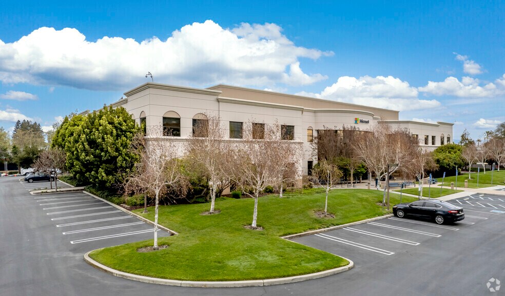 More Photos Of 1288 Pear Ave, Mountain View Office For Lease