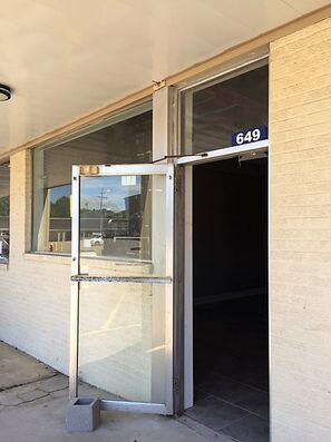 More Photos Of 653 E Madison Ave, Bastrop General Retail For Lease