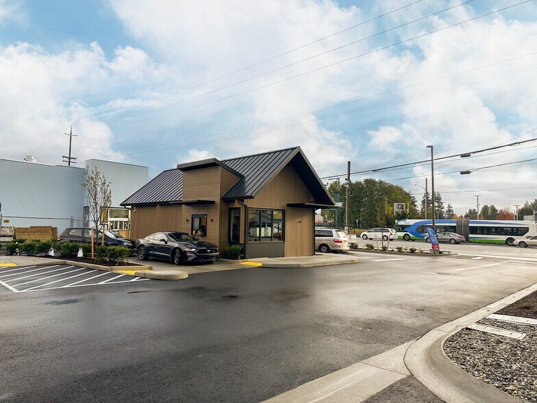 More Photos Of 10318 Evergreen Way, Everett General Retail For Sale