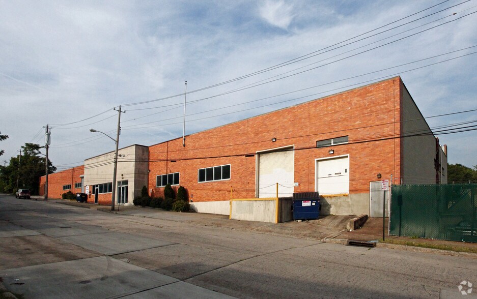 More Photos Of 545 Franklin Ave, Mount Vernon Warehouse For Sale