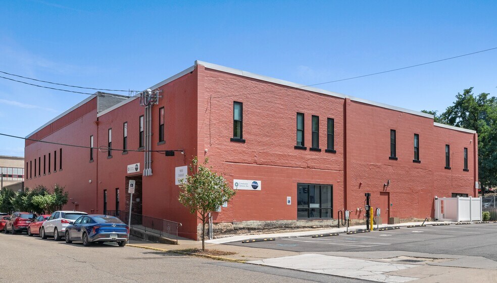 More Photos Of 900 Sarah St, Pittsburgh Coworking Space