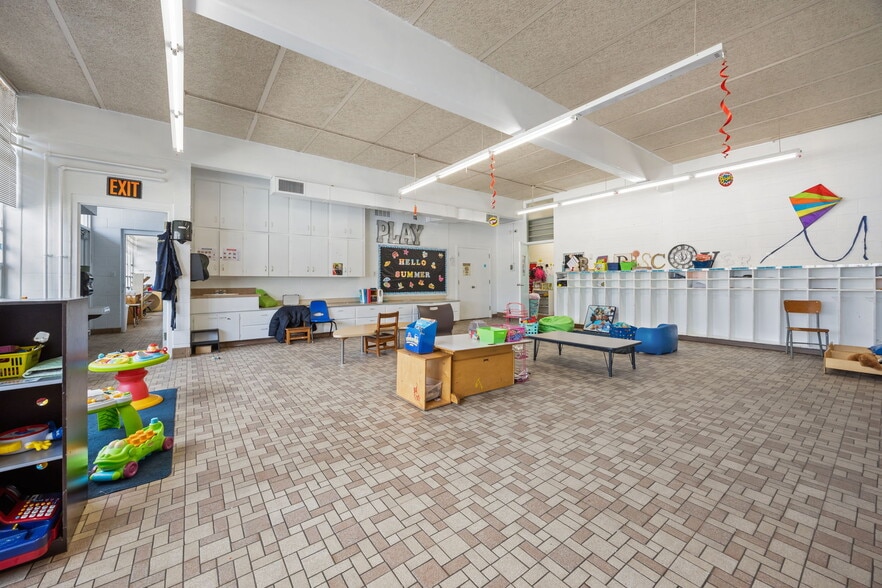 More Photos Of 2300 Spring Garden St, Greensboro Daycare Center For Sale