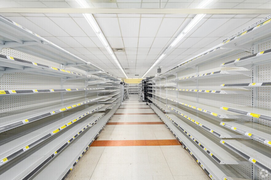 More Photos Of 3828 Eastern Ave, Baltimore Storefront For Lease