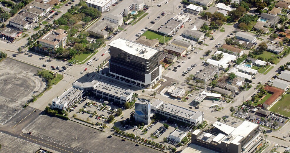 More Photos Of 800 N Federal Hwy, Hallandale Beach Medical For Sale