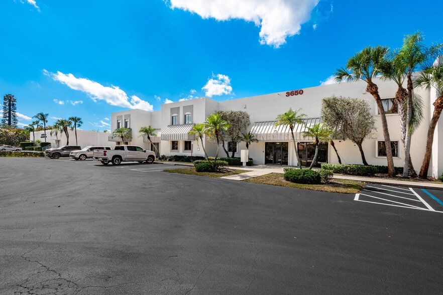 More Photos Of 3650 Coral Ridge Dr, Coral Springs Light Manufacturing For Sale