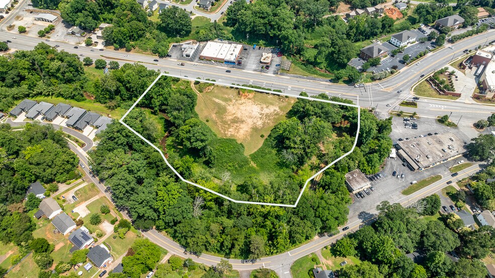 More Photos Of 237 Wade Hampton Blvd, Greenville Land For Sale