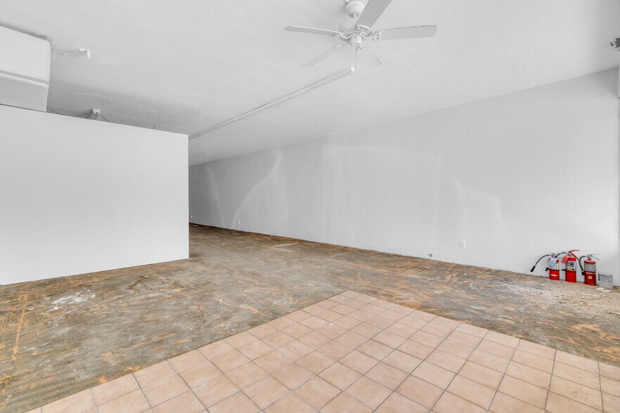 More Photos Of 1085 SE 17th St, Fort Lauderdale Office For Sale