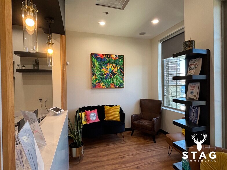 More Photos Of 3909 Long Prairie Rd, Flower Mound Medical For Lease