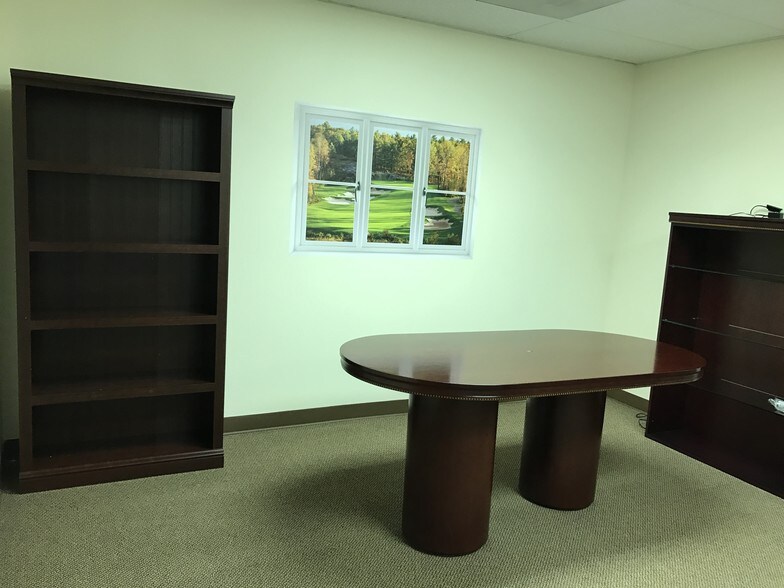 More Photos Of 5455 W Grand Ave, Gurnee Office For Lease