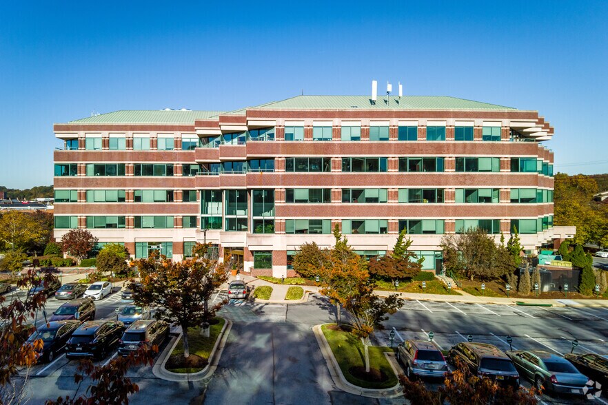 More Photos Of 7701 Greenbelt Rd, Greenbelt Office For Sale