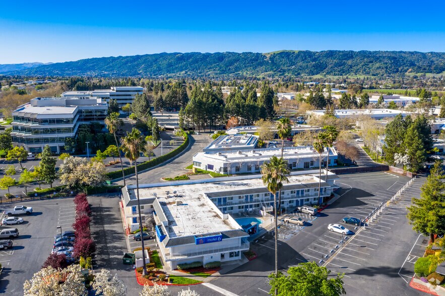 More Photos Of 5102 Hopyard Rd, Pleasanton Hotel For Sale